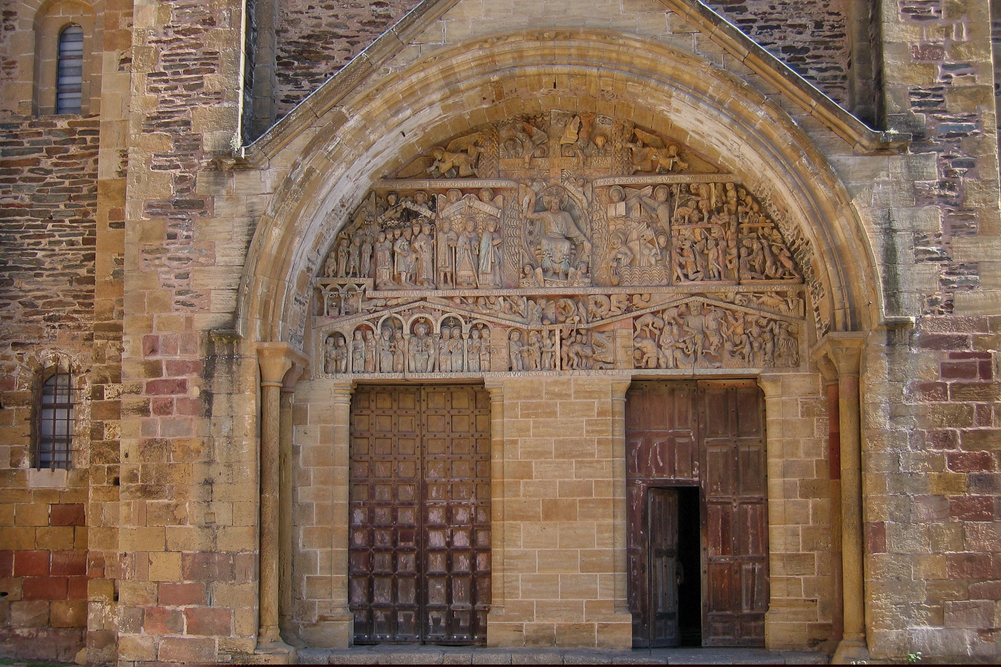 Tag 6: Von Espeyrac nach Conques, Romanische Klosterkirche Sainte-Foy